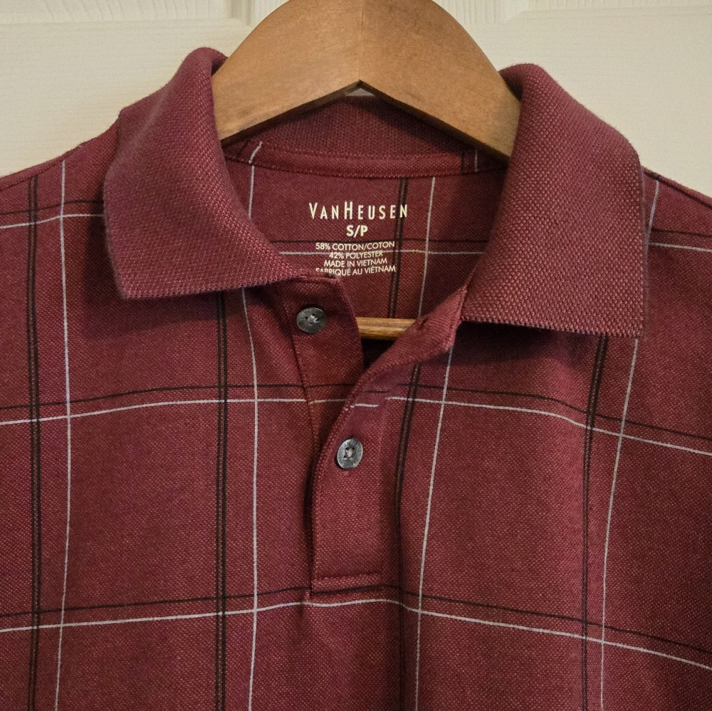 Men's Van Heusen Purple and Maroon Polo Shirts Set - Picture 2 of 9